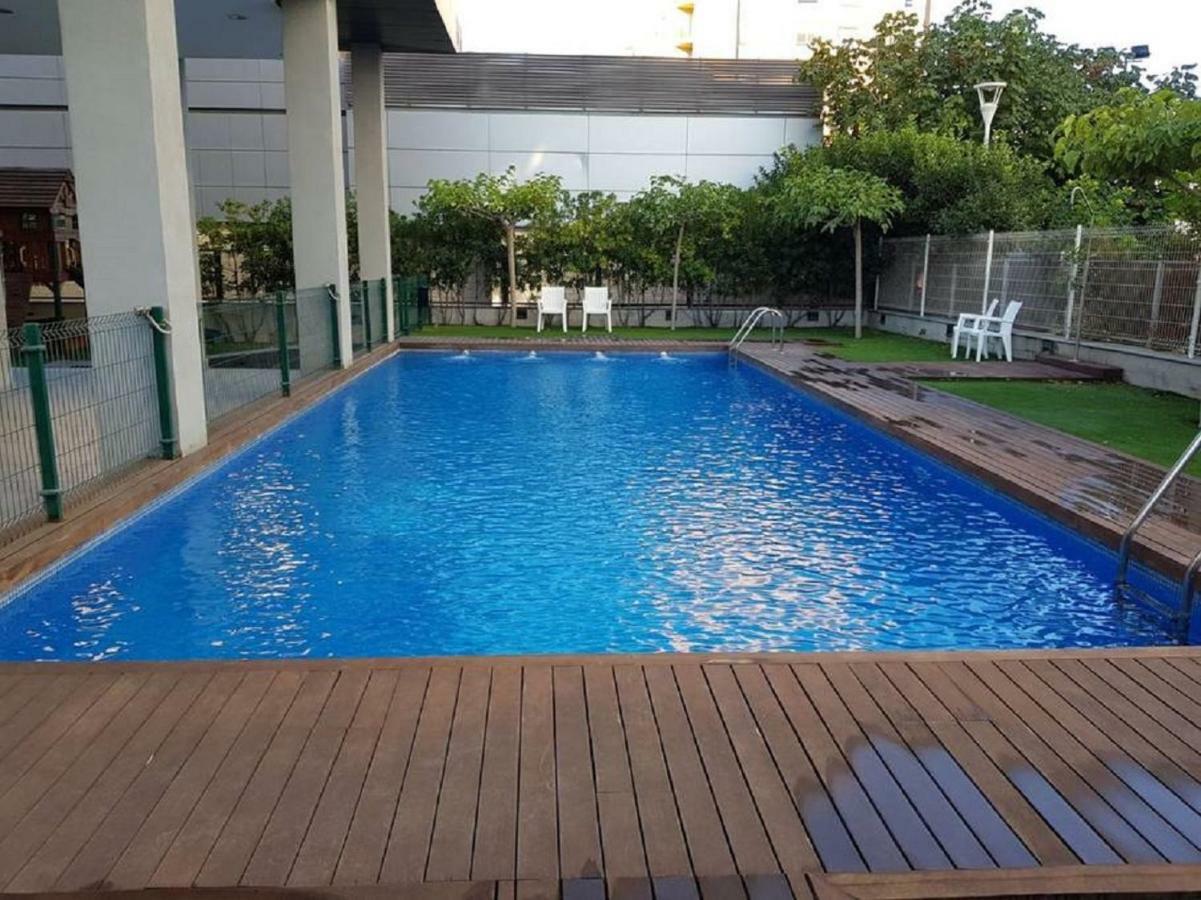 Lovely 2 Bedroom Terrace Wifi Parking Ac Heating Attic Valencia